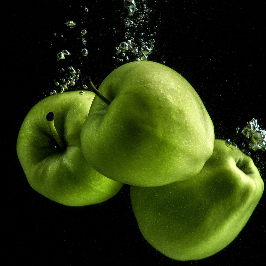 Best green apple perfumes 2025 – fresh and crisp fragrances with juicy green apple, citrus, and floral notes for a bright, energizing scent experience