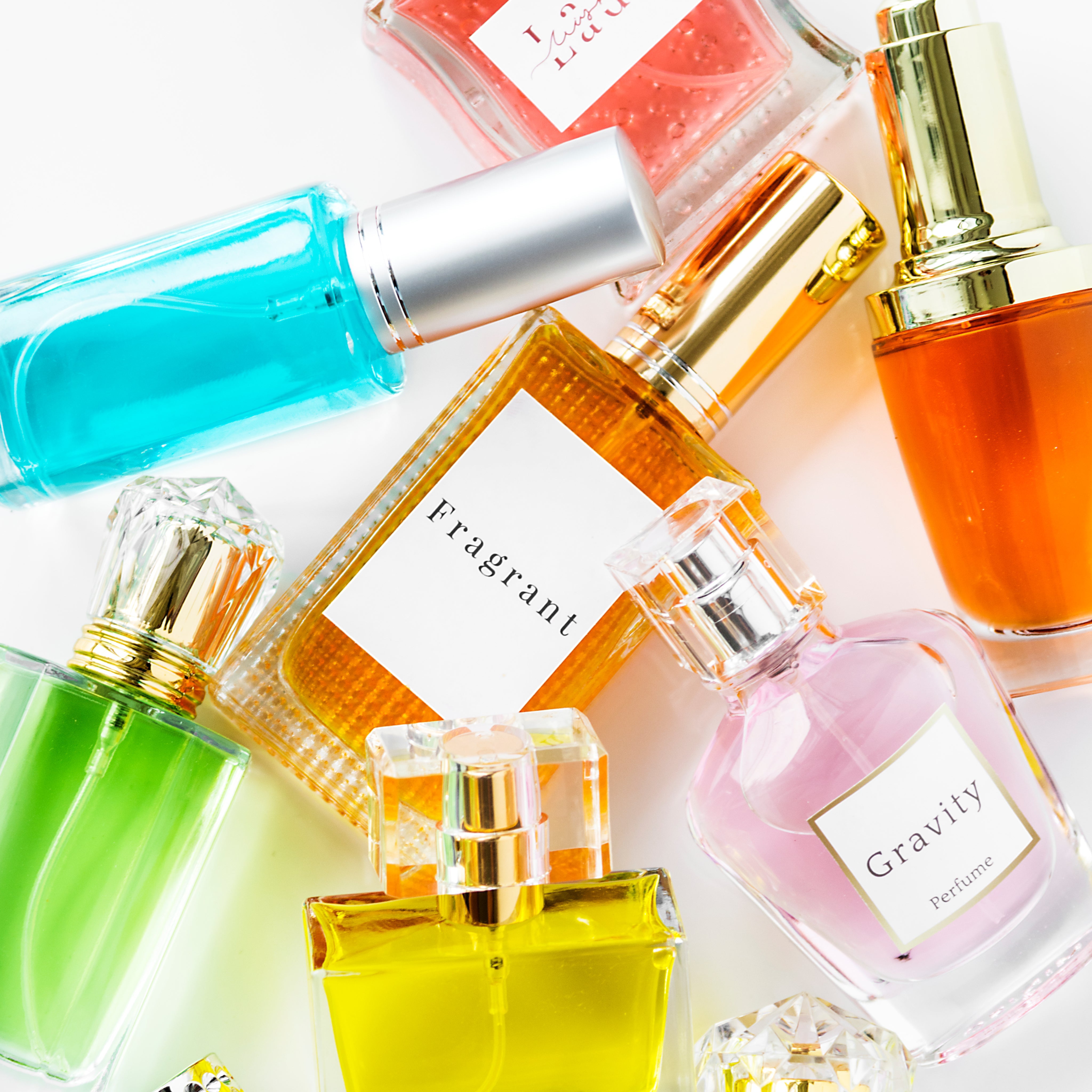 capsule-perfume-collection-clean-musk-woody-aromatic-amber-gourmand