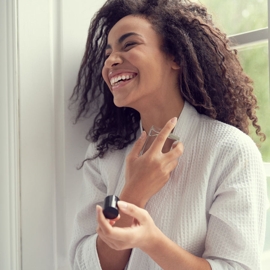 Scented Signature: Finding the Best Niche Perfume for Her