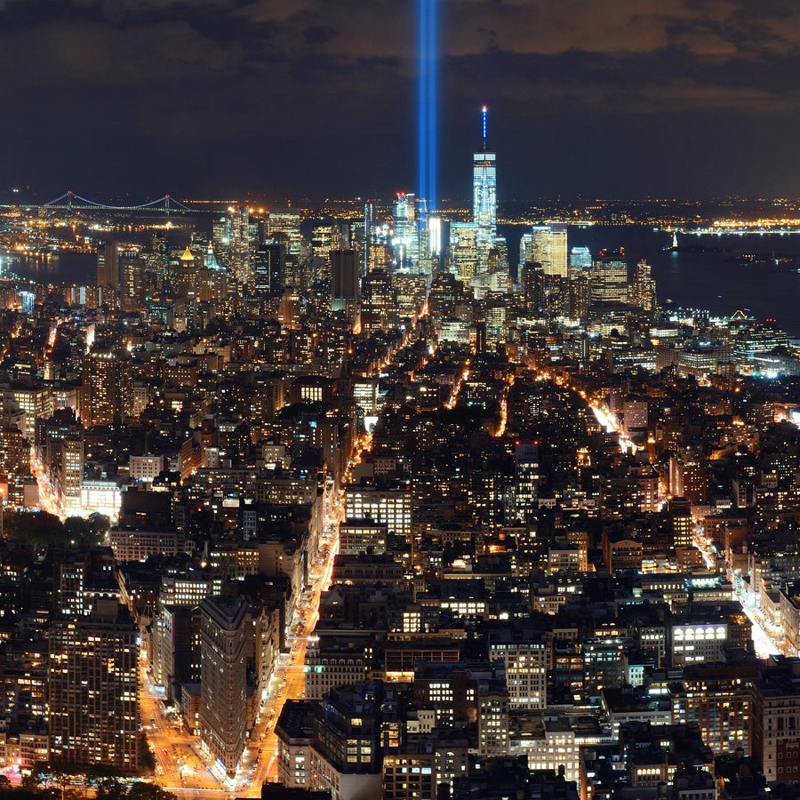 date-night-scent-woody-amber-vanilla-floral-amber