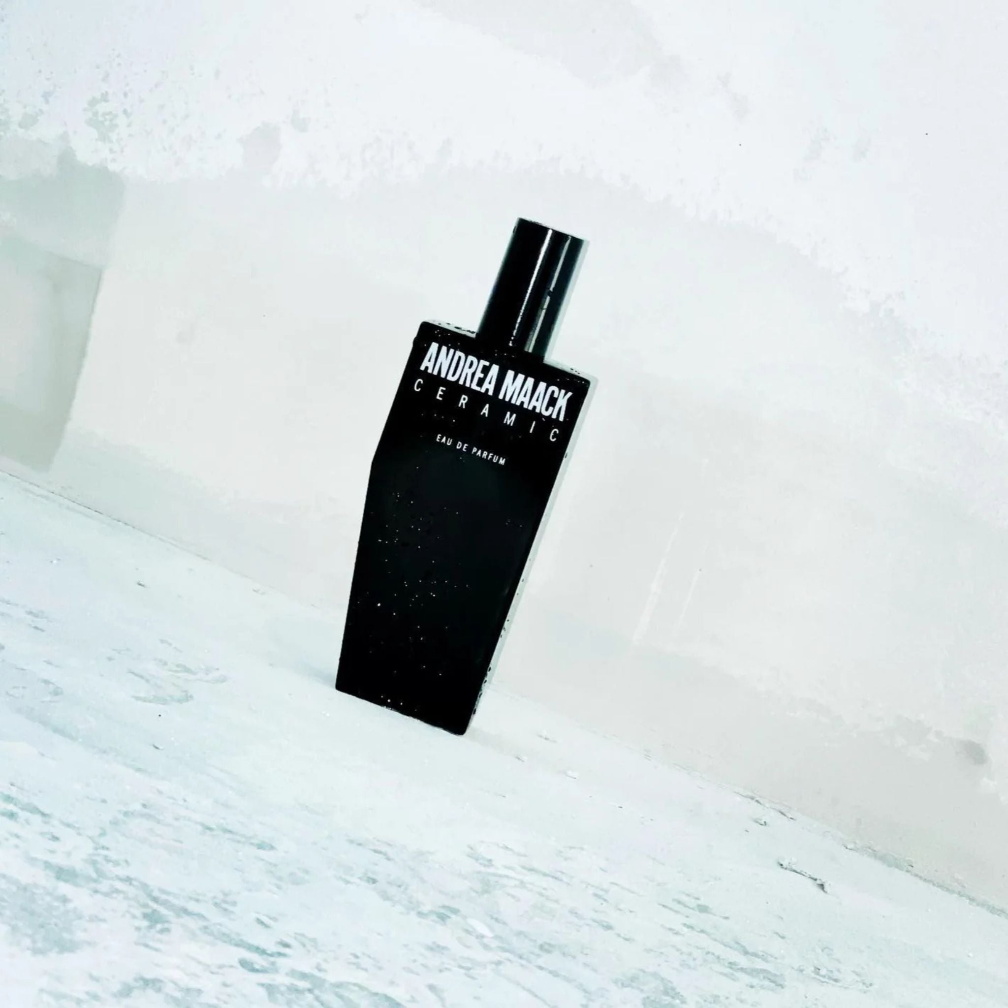 Ceramic Andrea Maack: Refreshing Aquatic Eau de Parfum · Parfum