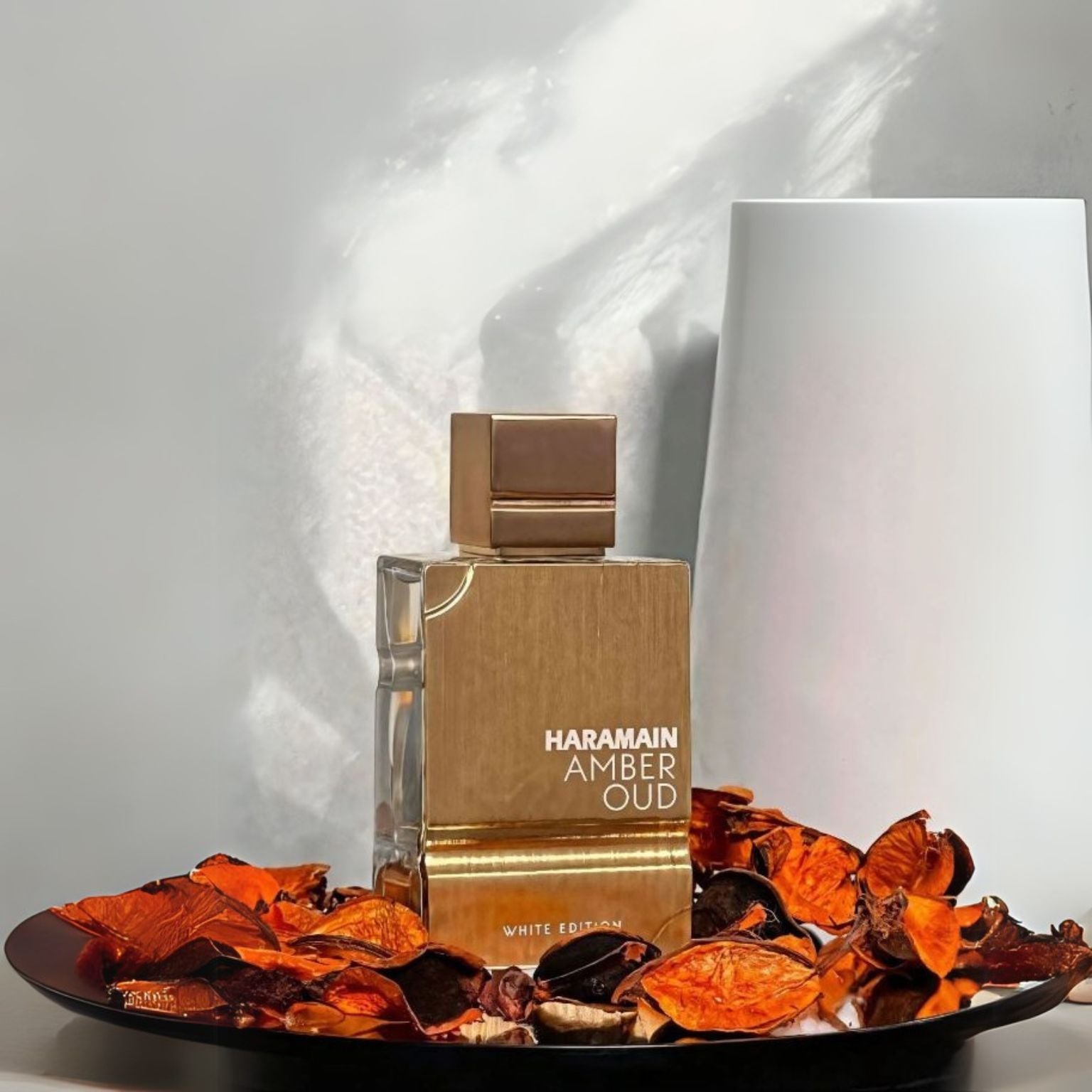 香水(ユニセックス) 100ml AL HARAMAIN AMBER OUD WHITE EDITIO Al Haramain Amber Oud White Edition Eau de Parfum - Unisex