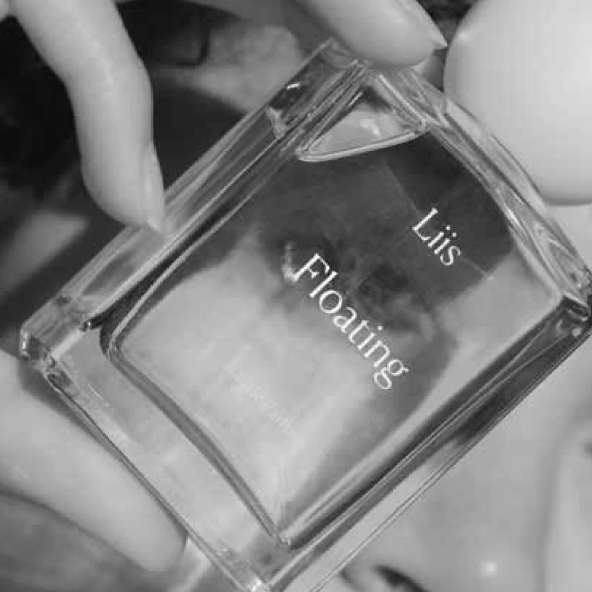 Floating by Liis – Ethereal Freedom · Parfum Exquis US