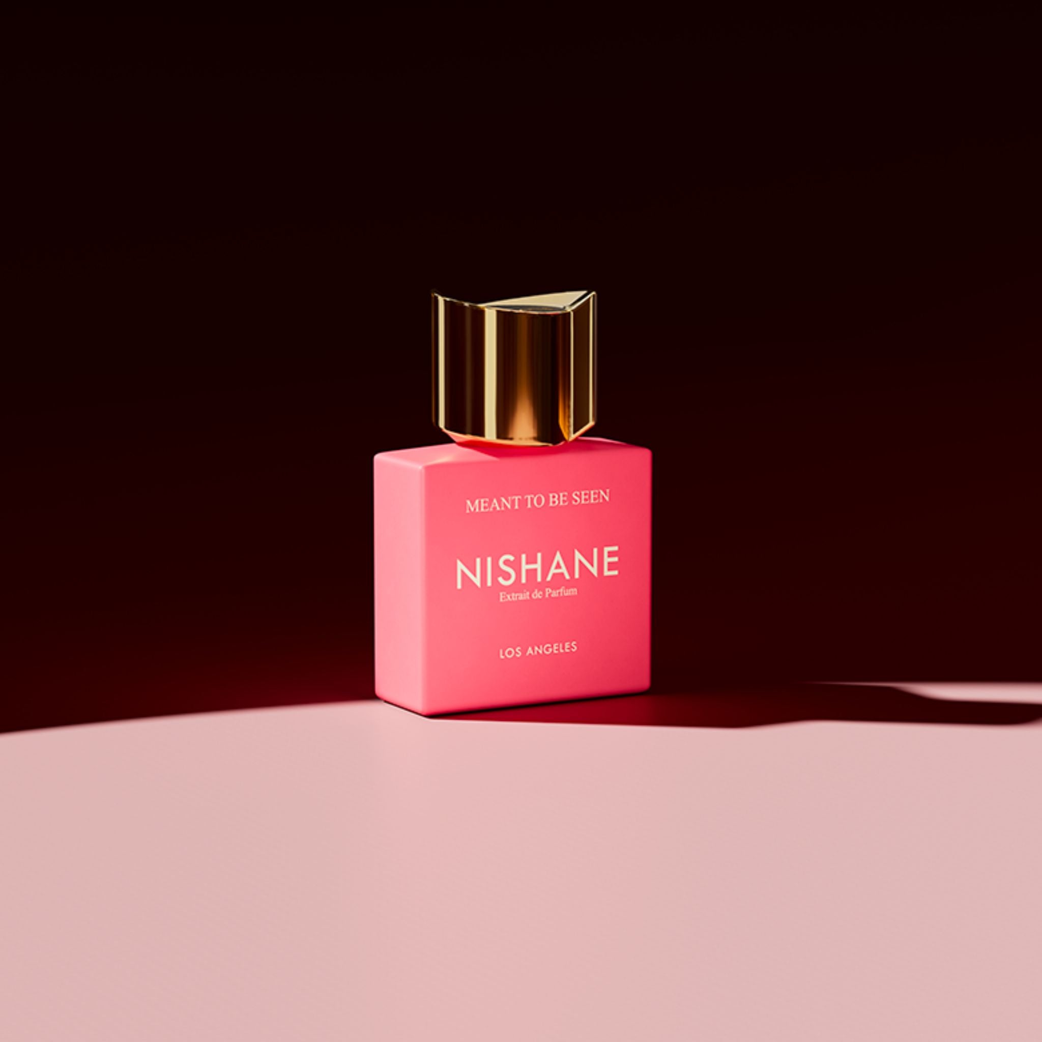 Meant to be seen · Parfum Exquis US