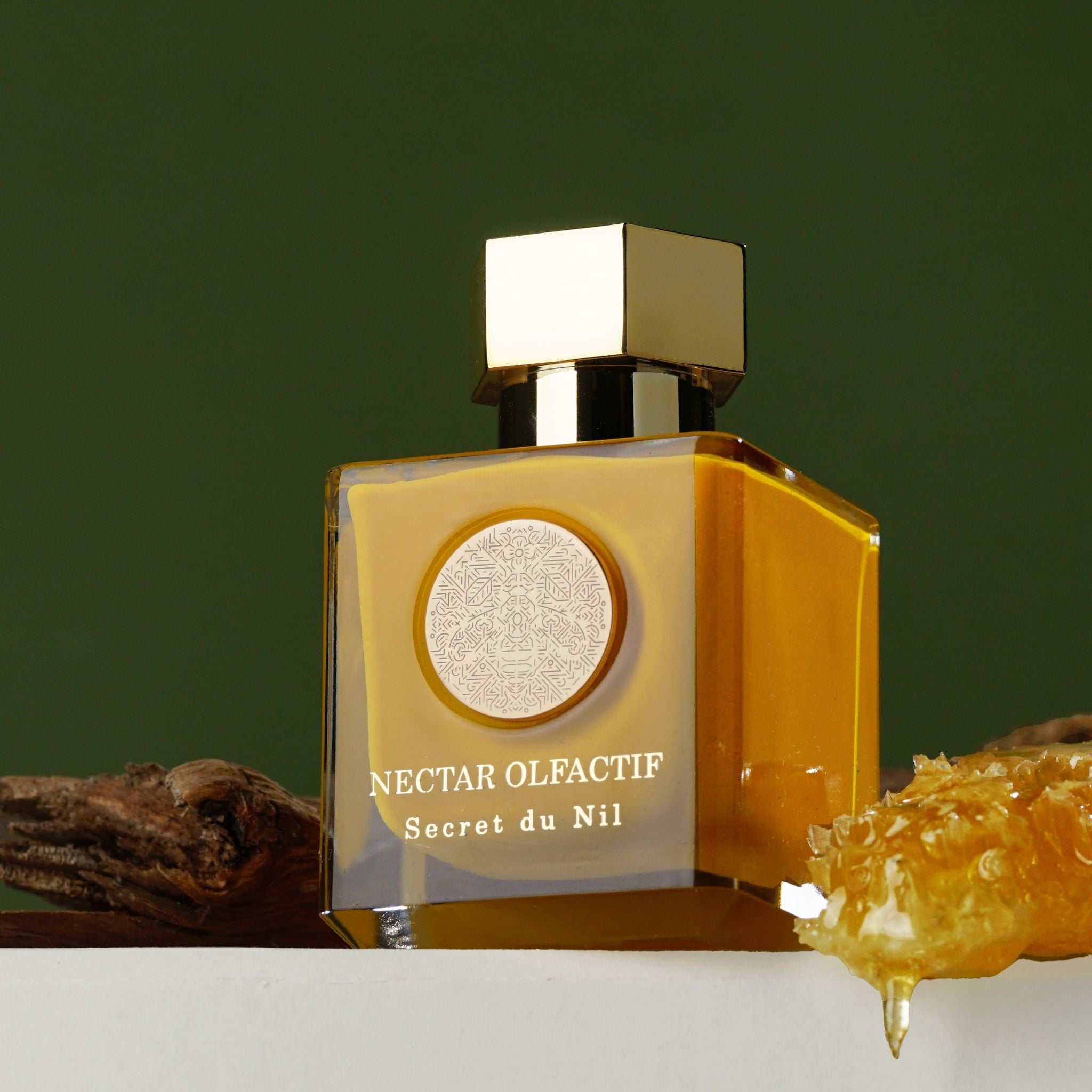 Secret du Nil: Seductive Ancient Egyptian Allure · Parfum Exquis US