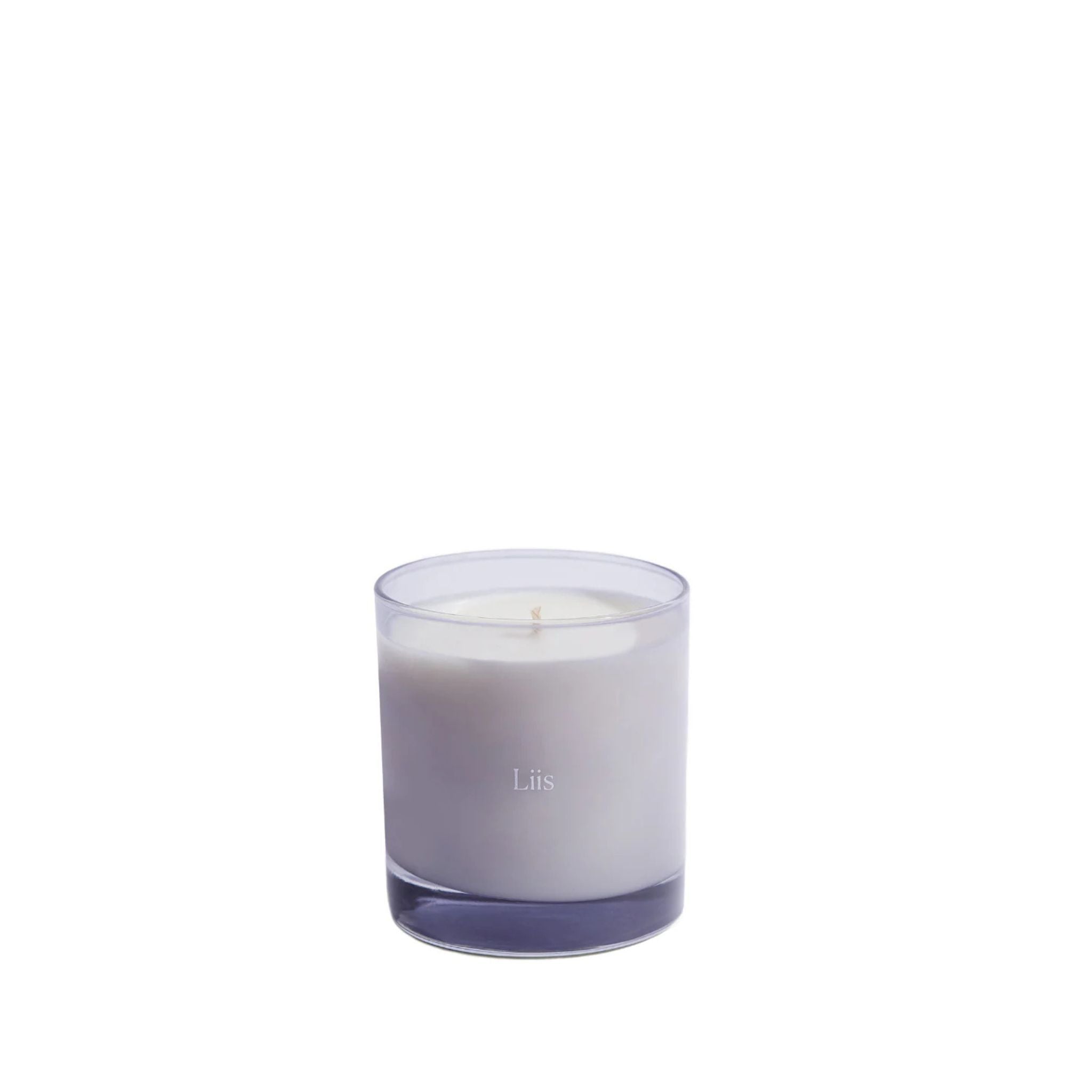 Snow on Fire Candle Liis
